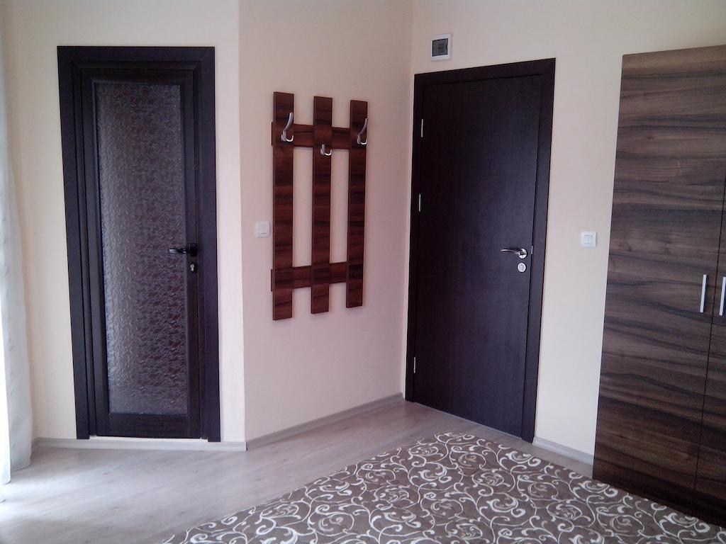 Advel Guest Hous Otel Madzhare Oda fotoğraf